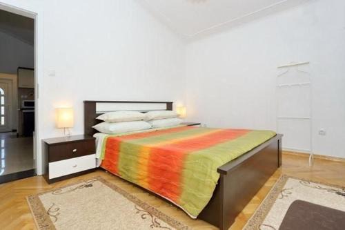 Gornji Karin Apartamento | Ferienapartment Mit Balkon Für Fünf Personen
