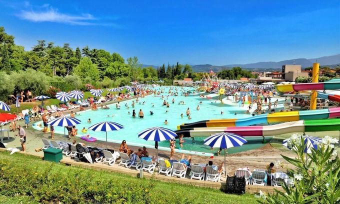 Gralaoni-Pralesi-Cisano Casa | Feriendorf Cisano Mobilehome Turchese für 7 Personen