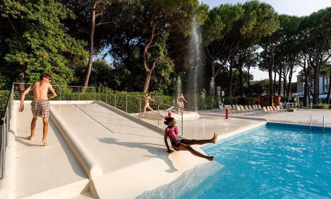 Jesolo Pineta Apartamento | Feriendorf Jesolo Apartment Trilo für 4 Personen