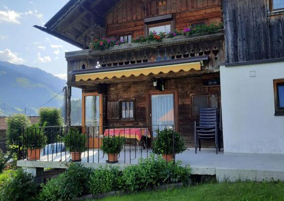 Hainzenberg Casa | Ferienhäuschen Rahm