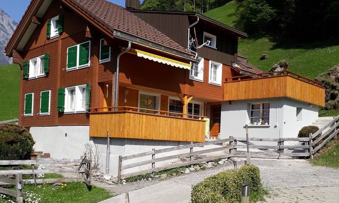 Isenthal Casa | Ferienh. Adecuado para 2Fam, sobre el lago de Lucerna, Suiza (hasta 3Tg bajo pedido)