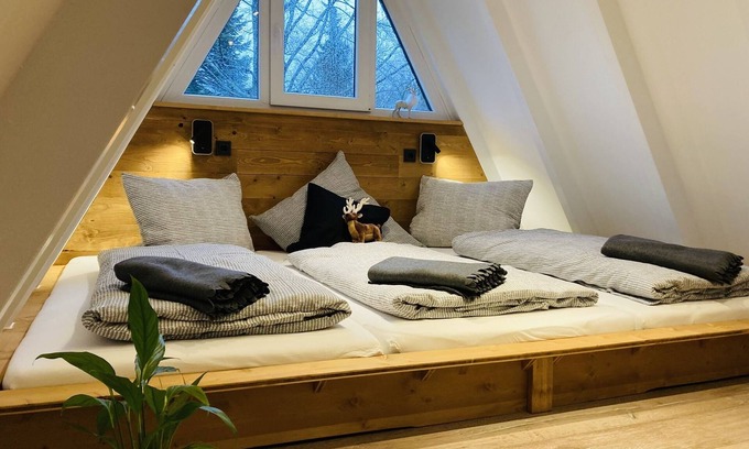 Oberhundem Apartamento | Ferienhaus, 75qm, 2 Schlafzimmer, max 5 Personen