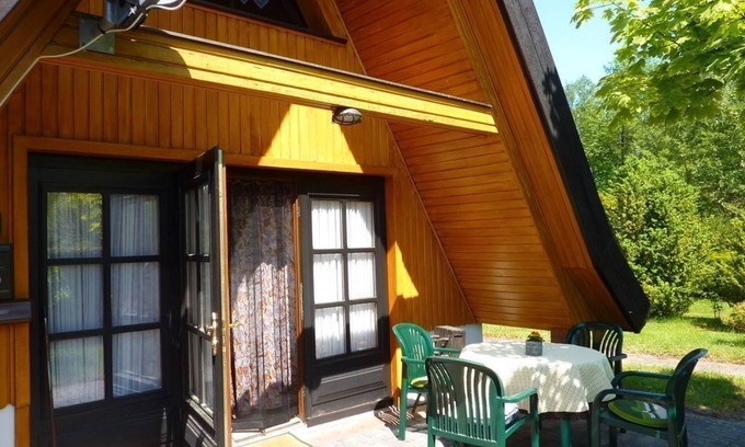 Burg-Kauper Apartamento | Ferienhaus am Fließ - Ferienhaus am Fließ, SZ im OG, WZ, Küche, Du/wc, Terrasse