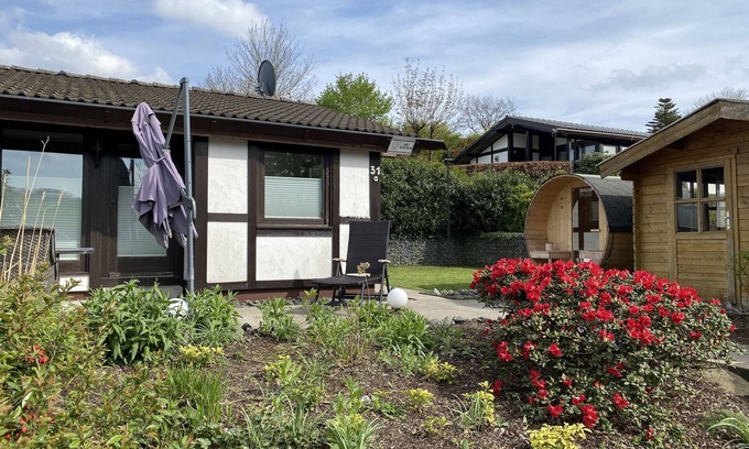 Meschede Casa | Ferienhaus am Hennesee - Henneliebe