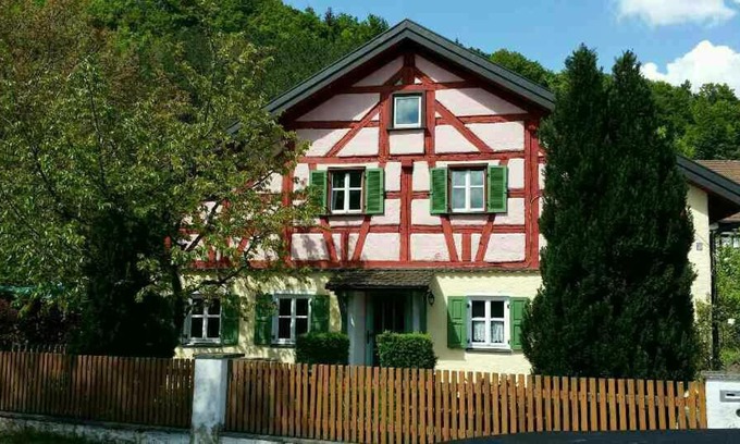 Kinding Apartamento | Ferienhaus am Mühlbach