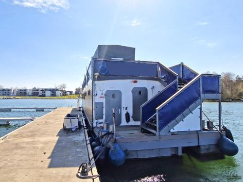 Muritz Alquiler De Eote | Ferienhaus auf dem Wasser SEE 10631