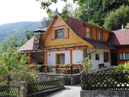 Trattenbach Apartamento | Ferienhaus Bauer