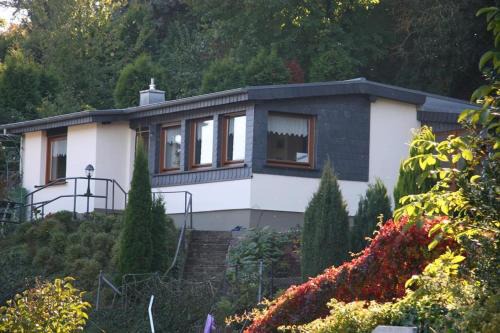 Bad Muenstereifel Apartamento | Ferienhaus Burgblick