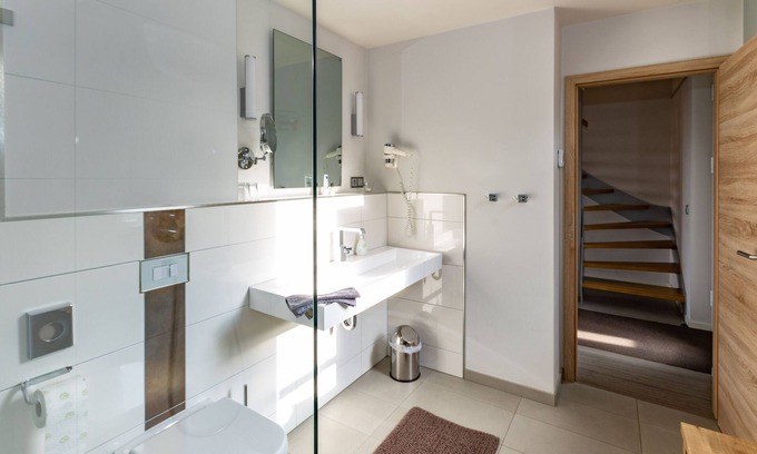 Burg Apartamento | Ferienhaus Classic, 2 Schlafr., Wohnr./küchenz., Du/wc - Kauperhof