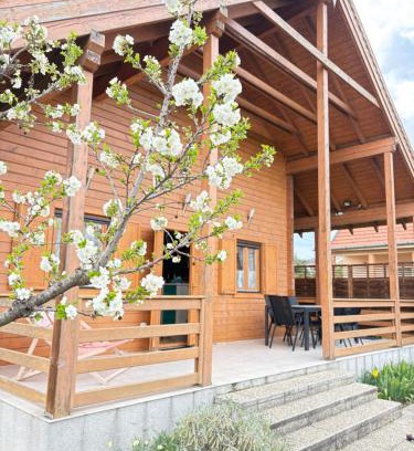 Fertorakos Casa | Ferienhaus Evelyne