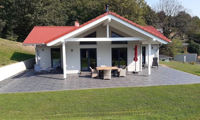 Hasenfeld Casa | Ferienhaus für 4 Gäste mit 95m² in Heimbach