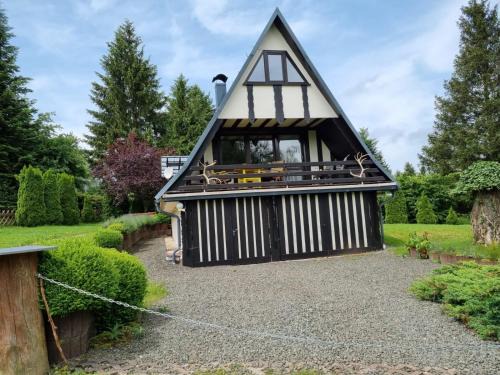 Emsetal Apartamento | Ferienhaus Falknerei am Rennsteig