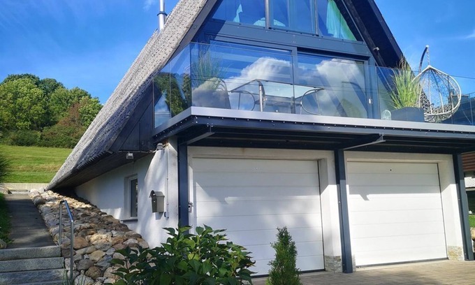 Tann Casa | Ferienhaus Fynnhütte - holiday home, shower or bath, toilet, 2 bedrooms