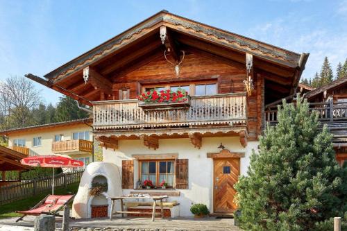 Hundsdorfl Casa | Ferienhaus im Almdorf in Flachau