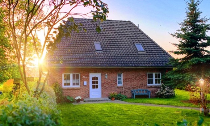 Norddeich Casa | Ferienhaus "immerlicht" mit 118 qm - Ruhige Lage & gr. Garten