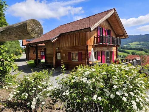 Poellauberg Casa | Ferienhaus in ruhiger Lage - 3 Schlafzimmer- große Terrasse