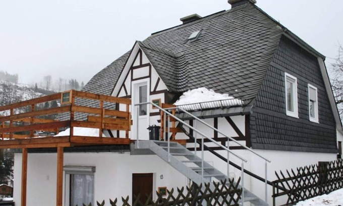 Schwalefeld Casa | Ferienhaus en Willingen con jardín propio
