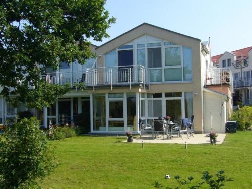 Alt Gaarz Casa | Ferienhaus mit großer Terrasse und herrlicher Aussicht