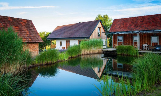 Hartmannsdorf Casa | Ferienhaus mit privaten Schwimmteich und Sauna
