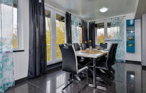 Karlovac Apartamento | Ferienhaus Reny