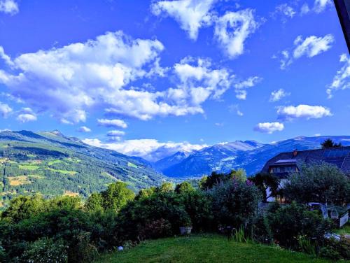 Gmuend in Kaernten Apartamento | Ferienhaus Sonnenstrahl