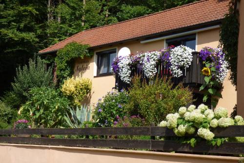 Goessweinstein Casa | Ferienhaus Sylvia beim Waldrand