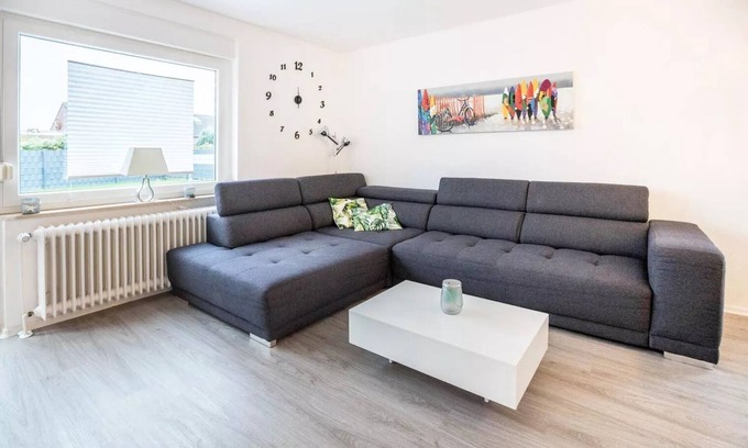 Berumbur Casa | Ferienhaus Wacholder is located in Berum and is the ideal accommodation for a relaxing vacation.