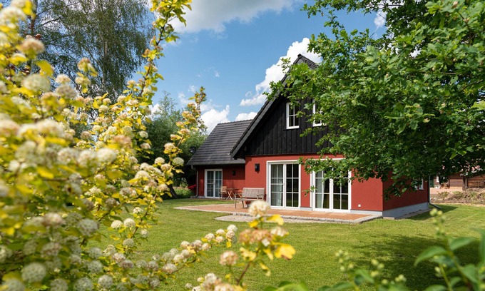 Burg-Kauper Casa | Ferienhaus Waldschlösschenstraße - Ferienhaus, 1 SZ, Wz/küche, Du/wc, Terrasse