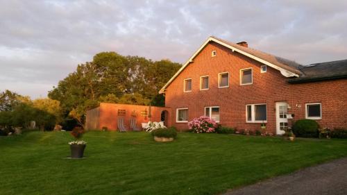 Vollerwiek Apartamento | Ferienhof-Friedenshof-Gerste