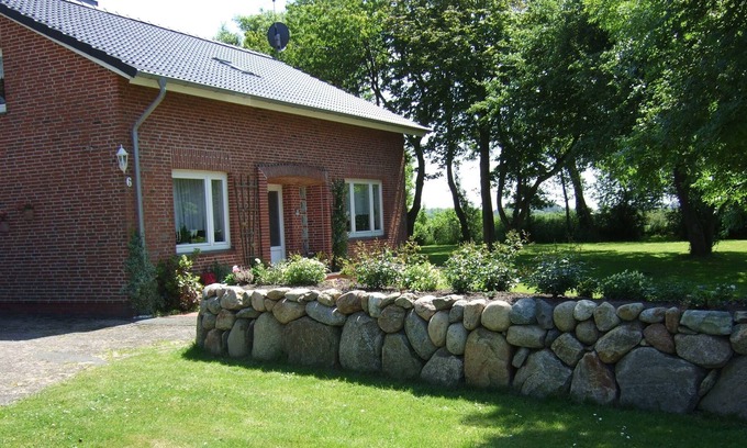 Poppenbull Apartamento | Ferienhof Nickelswarft