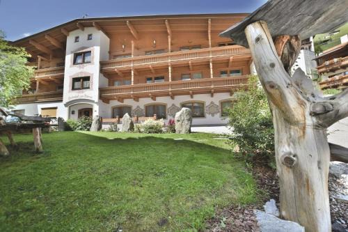 Hintertux Apartamento | Ferienhof zur Sonne