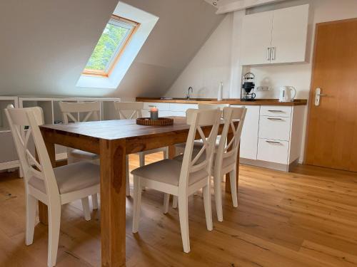Burow Apartamento | Ferienunterkunft im Naturerlebnispark Mühlenhagen