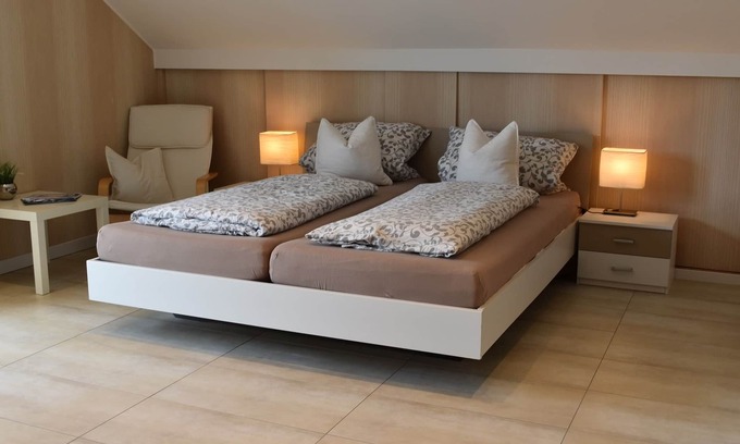 Altastenberg Apartamento | Ferienwohnung 50qm mit Großem Balkon