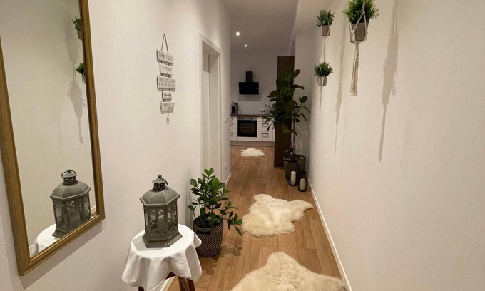 Breitbrunn a. Chiemsee Apartamento | Ferienwohnung SÜD für 4 Personen, 2 Schlafzimmer, 85 qm