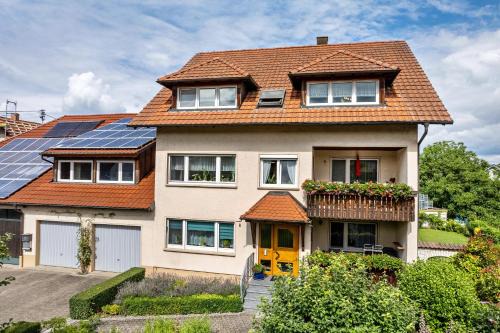Leiselheim Apartamento | Ferienwohnung Schneider
