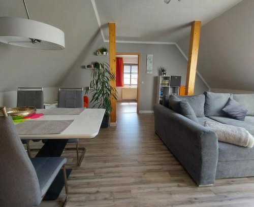 Studenitz-Schonermark Apartamento | Ferienwohnung Urlaub mit Pferd, Hof Müggenburg