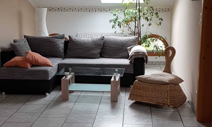 Grabenstatt Apartamento | Ferienwohnung 1 im Dachgeschoss für 2 - 4 Personen, 70 qm, mit 2 sep. Schlafzimmern