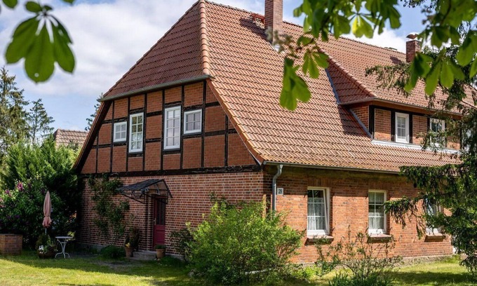 Muritz Apartamento | Ferienwohnung 1 im Landhaus am Wildpark Boek