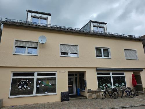 Mornsheim Apartamento | Ferienwohnung 55qm Mörnsheim