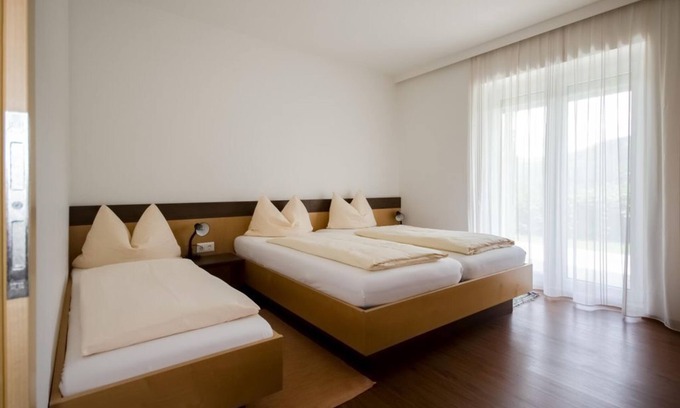 Pesenthein Apartamento | Ferienwohnung 80 qm2 - Familienhotel Steindl