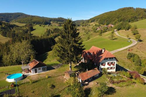 Tegernau Apartamento | Ferienwohnung 'auf dem Burstel'