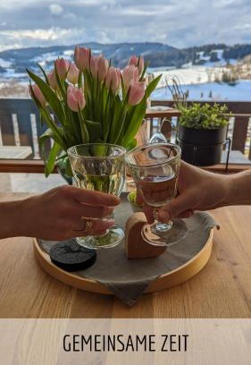 Missen-Wilhams Apartamento | Ferienwohnung Alpenflair mit Pool und Sauna & direkt am Skilift