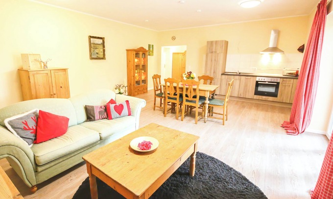 Wentow Condominio | Ferienwohnung "alpin 2" in Seenähe und Absoluter Ruhe. Hunde Willkommen