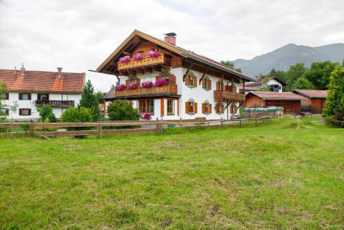 Obergrainau Apartamento | Ferienwohnung Alpspitze