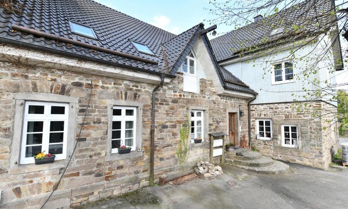Lindlar Apartamento | Ferienwohnung am Altenlinderstall