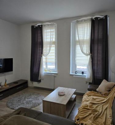 Bernburg Apartamento | Ferienwohnung am Bahnhof