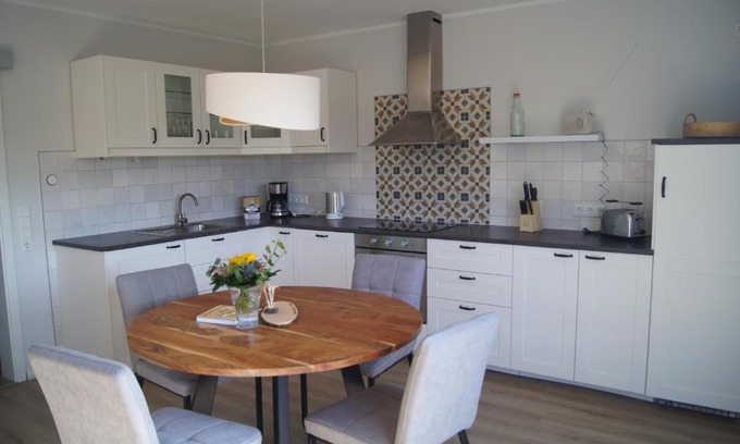 Wiefelstede Apartamento | Ferienwohnung Am Bienengarten