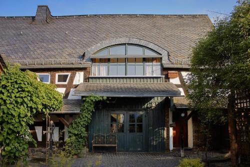 Hundsangen Apartamento | Ferienwohnung am Dorfbrunnen