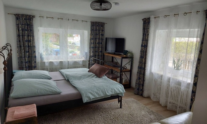 Oberalting Apartamento | Ferienwohnung am Pilsensee