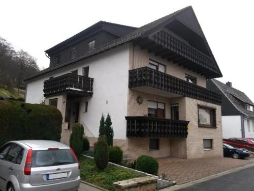 Neuenheerse Apartamento | Ferienwohnung Am Waldrand